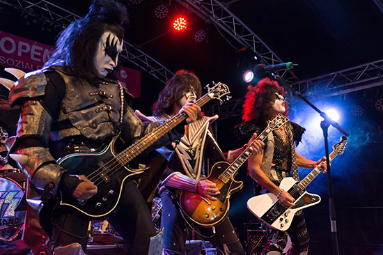 Kiss Cover Band rockt in Meldorf